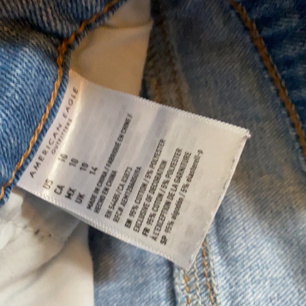 American Eagle mom jeans - Picture 5 of 14